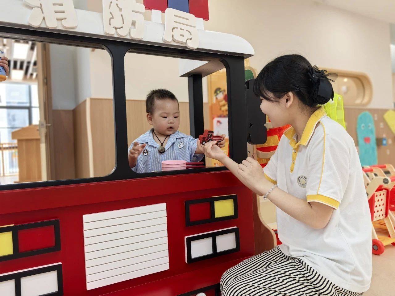 示范引领 | 央媒聚焦滨湖时光集团旗下悠芽时光龙川路园托育服务